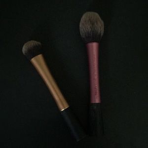 Real techniques brushes.